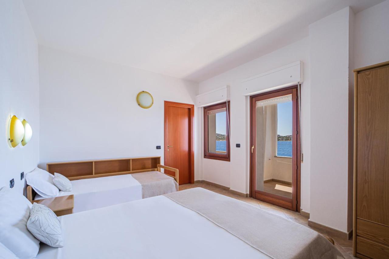 Il Gabbiano Hotel La Maddalena  Exterior foto